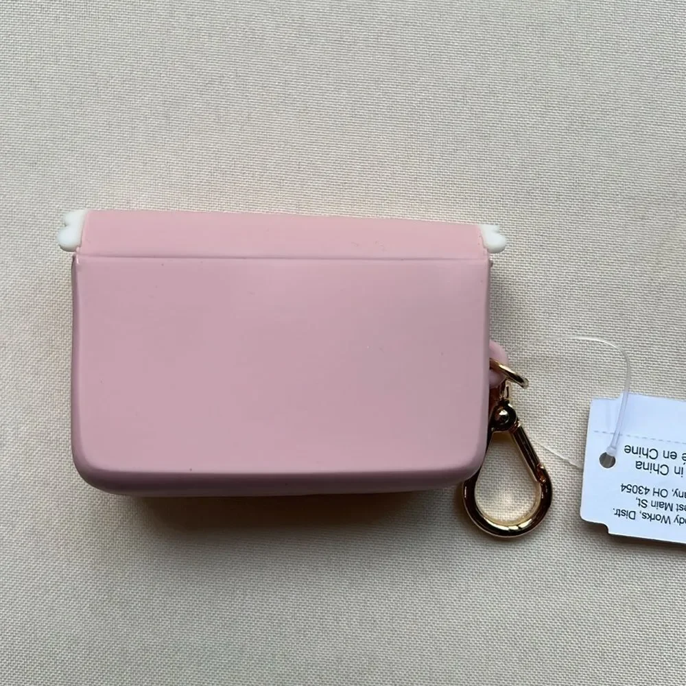 Bath & Body Works Pink Scalloped Bow Snap Case for Hand Sanitizer - Picture 7 of 10